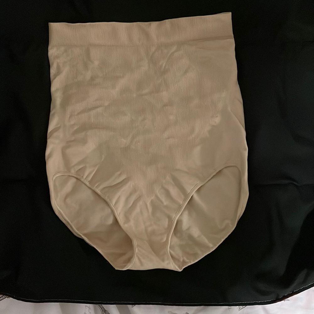Women slimming underwear size M
